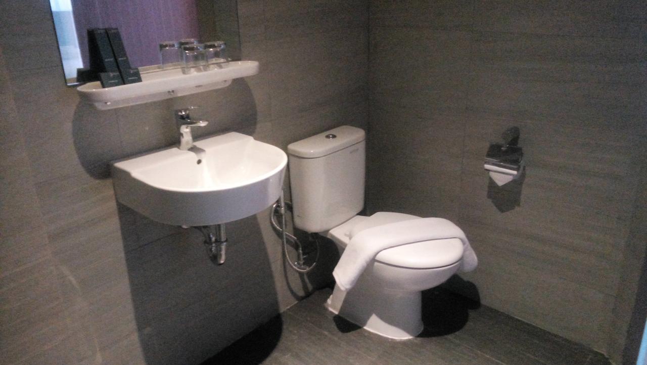 Shakti Hotel ג'קרטה מראה חיצוני תמונה